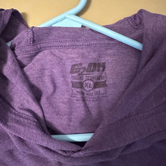 Purple G2OH “Believe in yourself” with unicorn design hooded pullover T-shirt - Picture 4 of 5